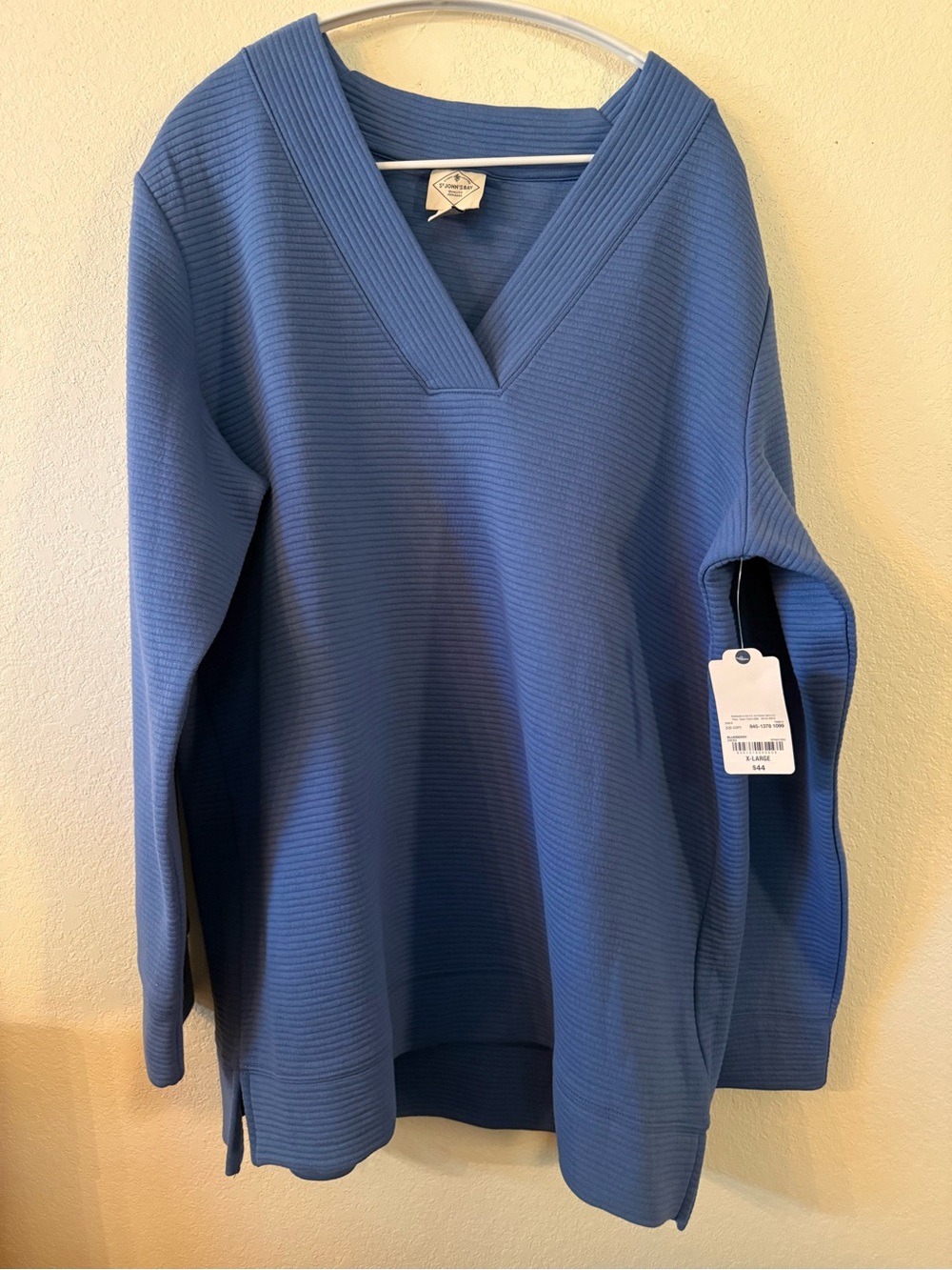 NWT Soft Ribbed V-Neck Sweatshirt